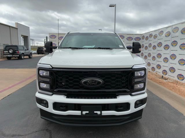 Certified 2025 Ford F250 Lariat w/ Black Appearance Package image 5