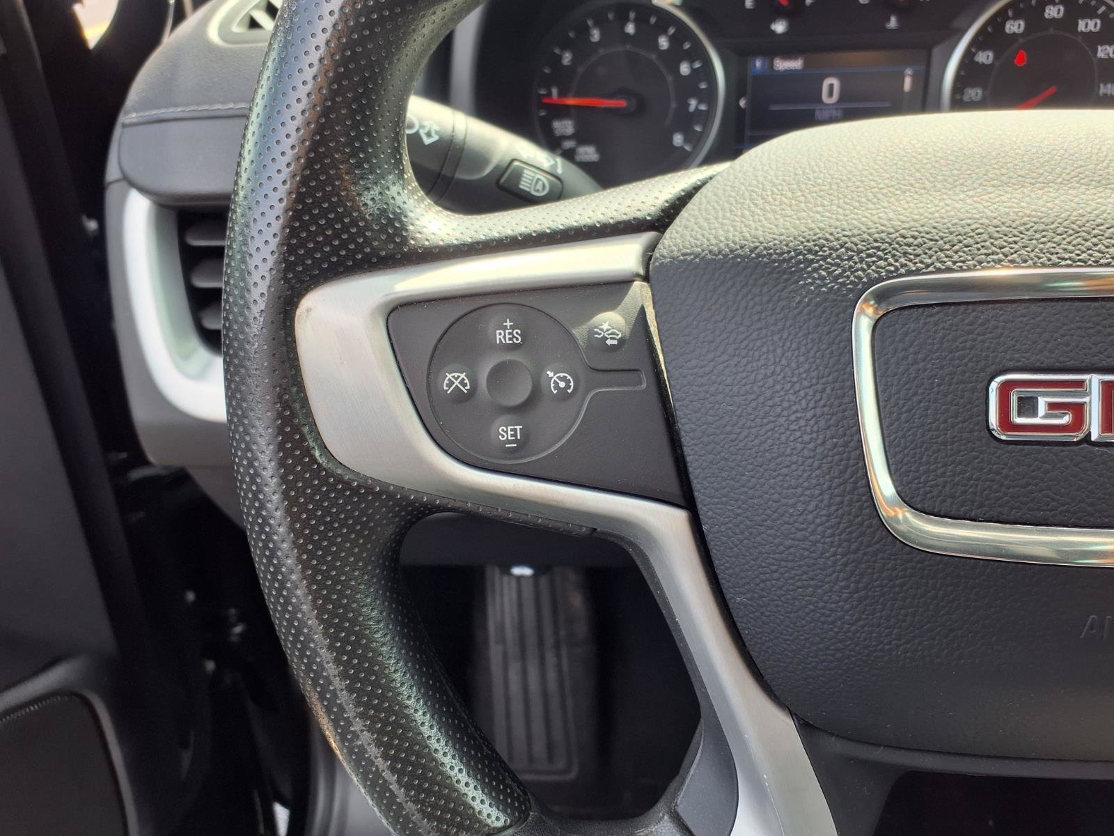 Used 2023 GMC Terrain SLE w/ Driver Convenience Package FWD image 14
