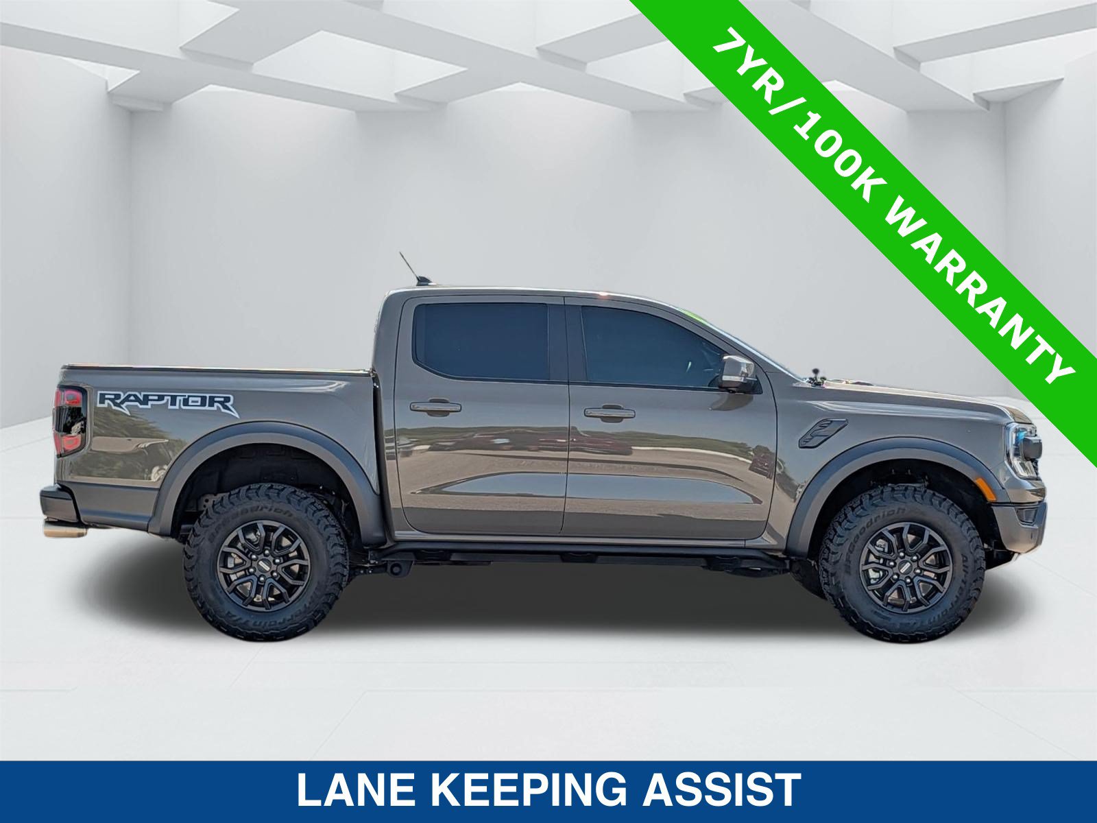 Certified 2025 Ford Ranger Raptor AWD/4WD image 4