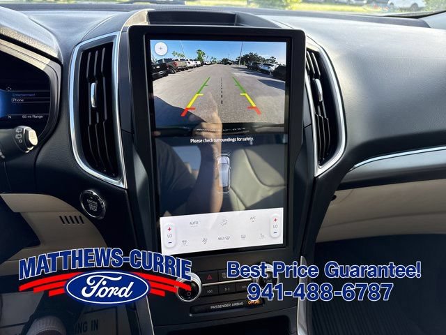 Certified 2022 Ford Edge Titanium AWD/4WD image 19