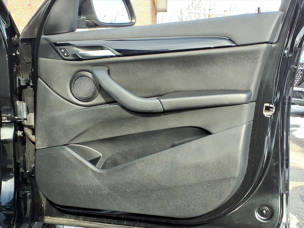 Used 2021 BMW X1 xDrive28i w/ Premium Package image 13