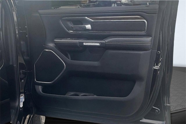 Used 2019 RAM 1500 Laramie image 25