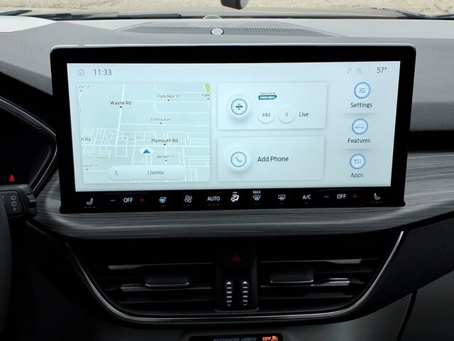 Certified 2023 Ford Escape Platinum w/ Premium Technology Package AWD/4WD image 7