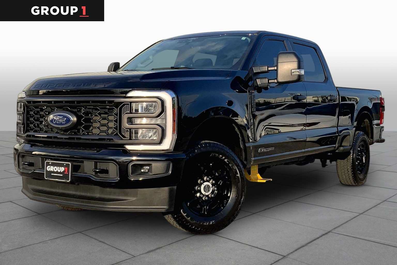 Certified 2024 Ford F250 XL w/ STX Appearance Package AWD/4WD image 1