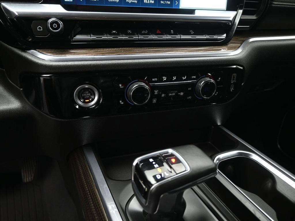 Used 2023 Chevrolet Silverado 1500 RST w/ Z71 Off-Road Package image 41