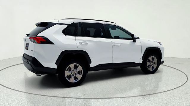 Used 2025 Toyota RAV4 XLE FWD image 8
