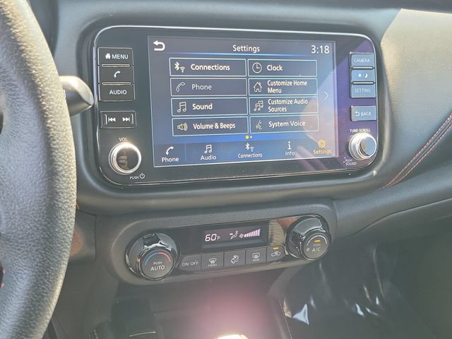 Used 2022 Nissan Kicks SR FWD image 8