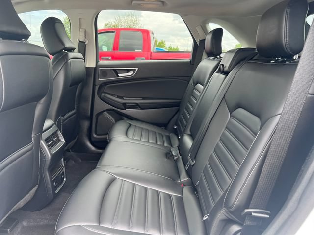 Certified 2024 Ford Edge SEL w/ Convenience Package AWD/4WD image 5