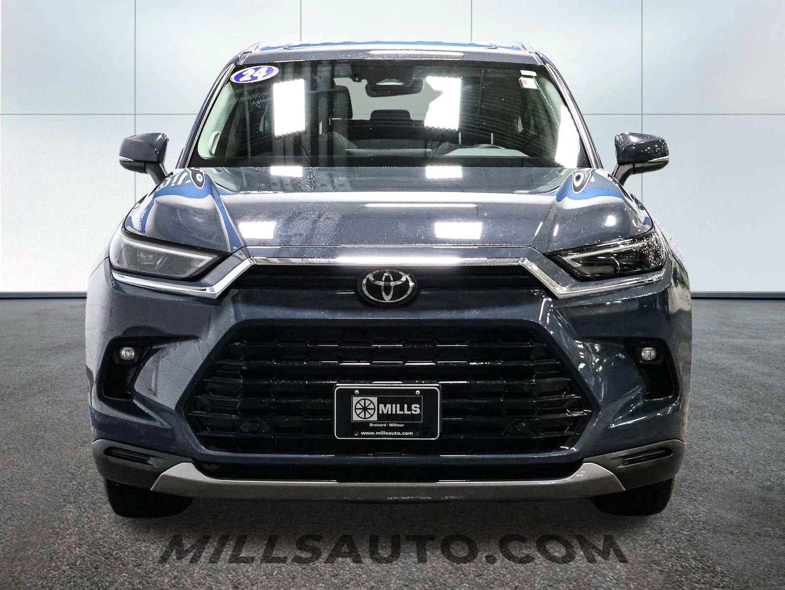 Used 2024 Toyota Grand Highlander Limited image 12