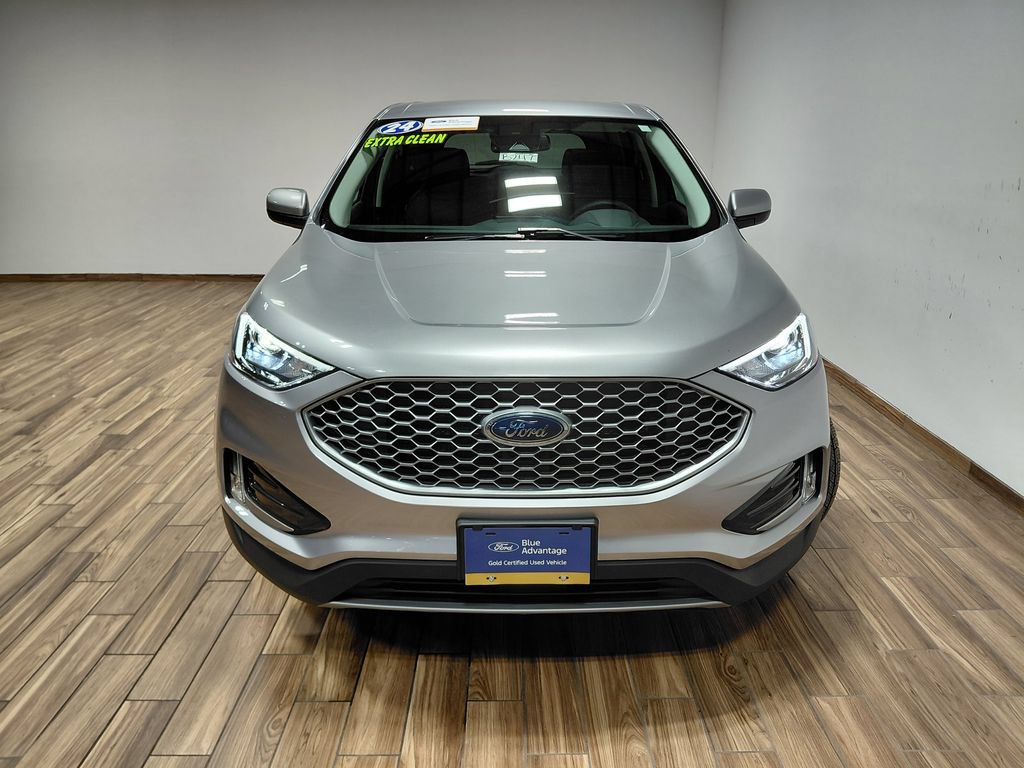 Certified 2024 Ford Edge SEL w/ Convenience Package AWD/4WD image 13