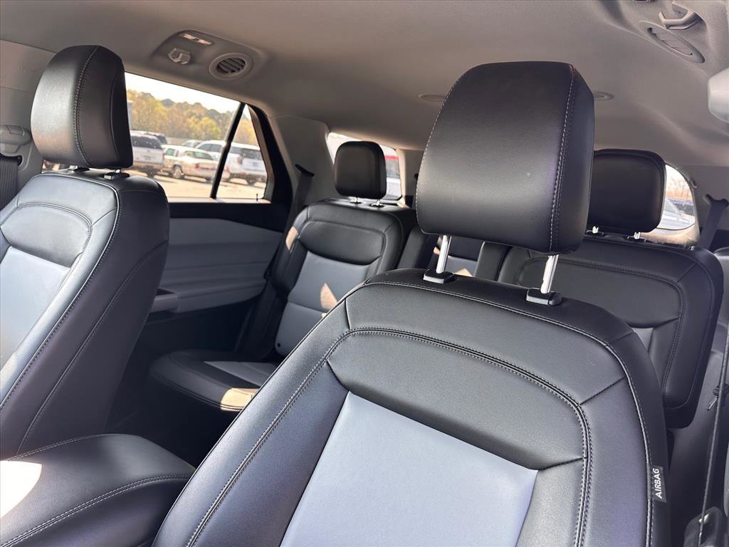 Certified 2024 Ford Explorer XLT w/ Equipment Group 202A image 17