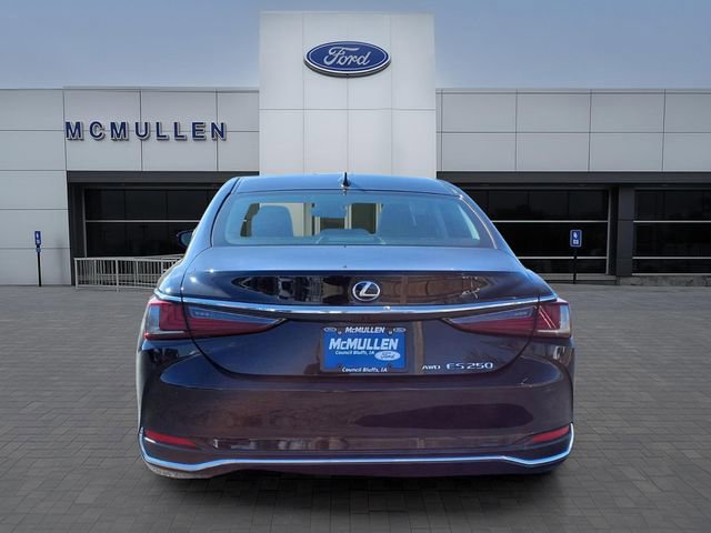 Used 2021 Lexus ES 250 250 w/ Premium Package image 3