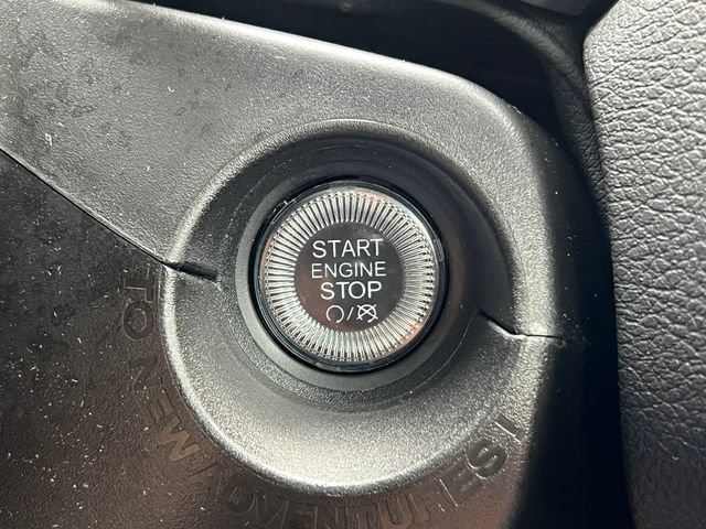 Used 2023 Jeep Renegade Altitude w/ Convenience Group I AWD/4WD image 29
