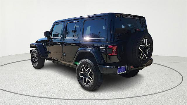 Used 2025 Jeep Wrangler Unlimited Sahara image 8