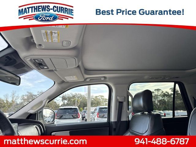 Certified 2025 Ford Expedition Active image 11