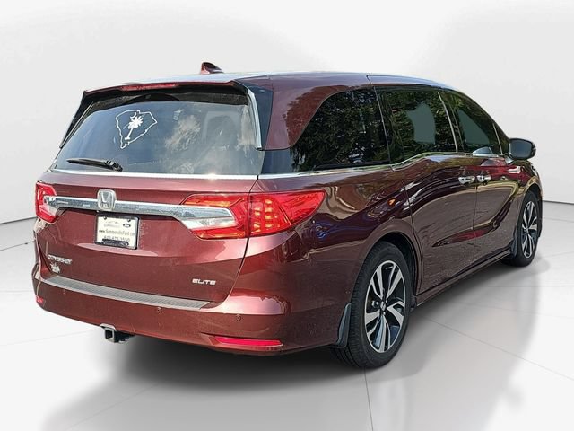 Used 2018 Honda Odyssey Elite image 3