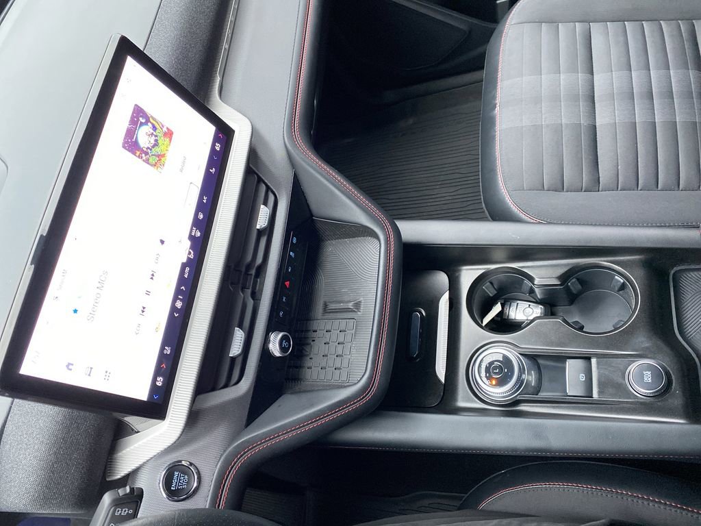 Certified 2025 Ford Explorer ST-Line w/ Premium Package image 27