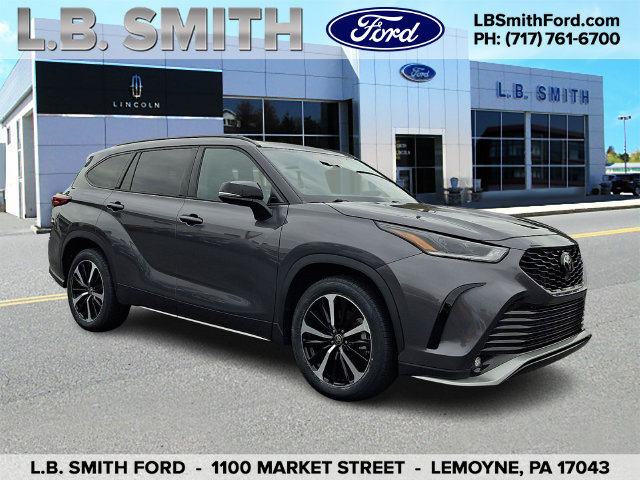 Used 2022 Toyota Highlander XSE AWD/4WD image 1