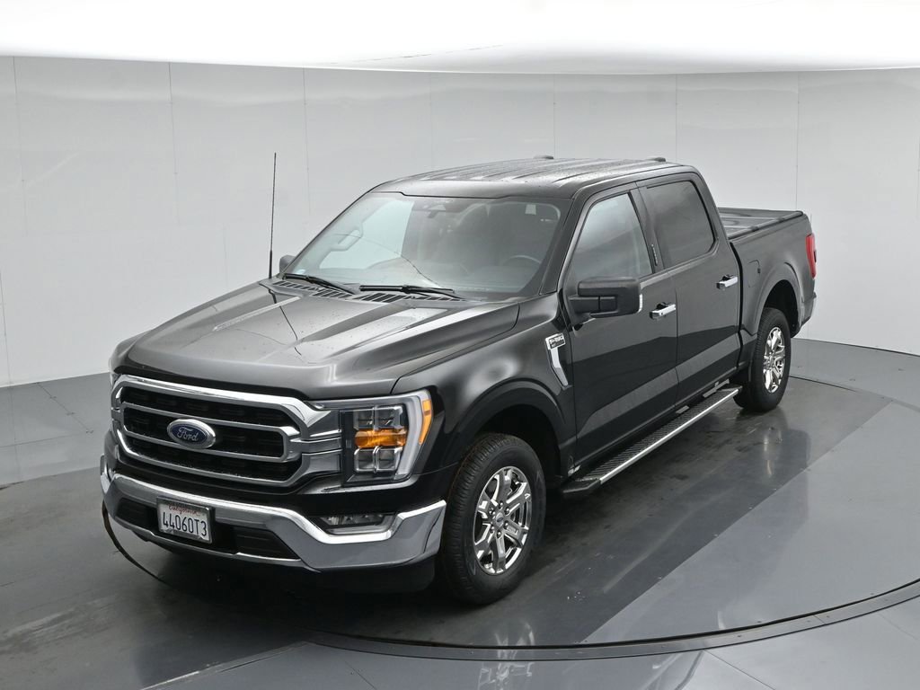 Certified 2022 Ford F150 XLT w/ Equipment Group 302A High image 26