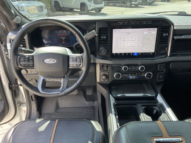 Certified 2024 Ford F250 Platinum AWD/4WD image 13