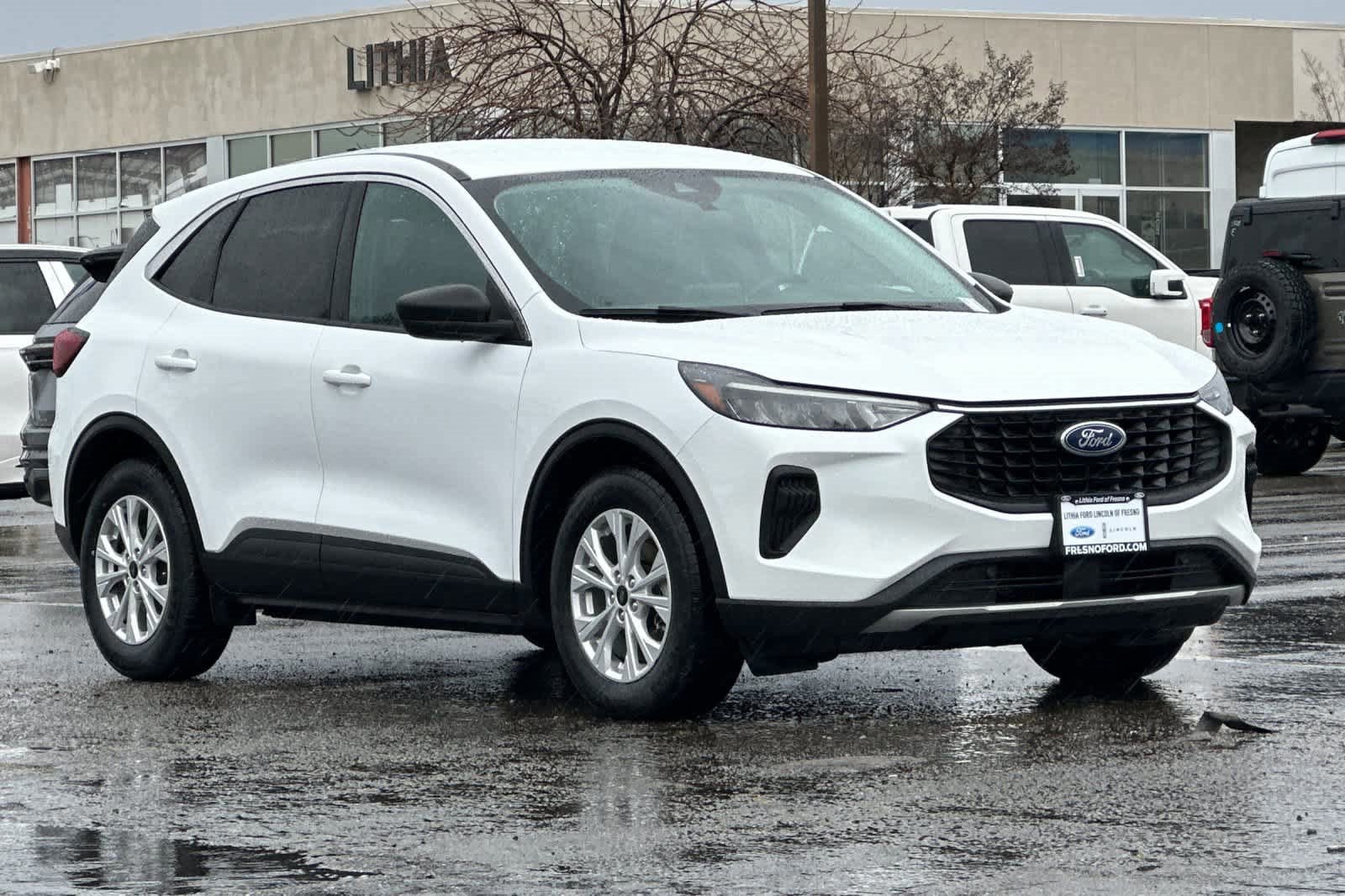 Certified 2024 Ford Escape Active image 7