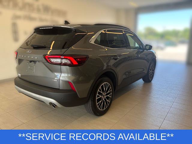Certified 2025 Ford Escape SE w/ PHEV Premium Package FWD image 4