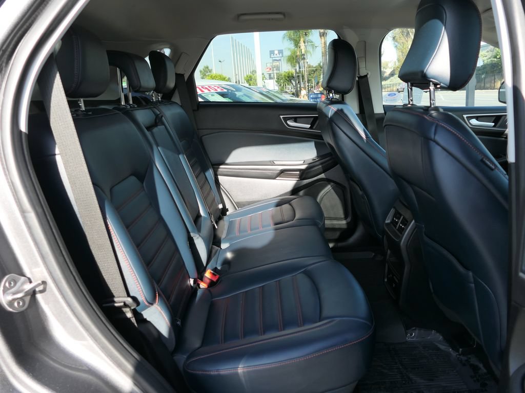 Certified 2024 Ford Edge SEL w/ Sport Appearance Package AWD/4WD image 26