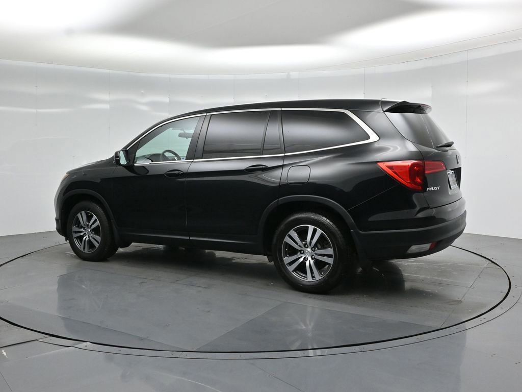 Used 2017 Honda Pilot EX image 16