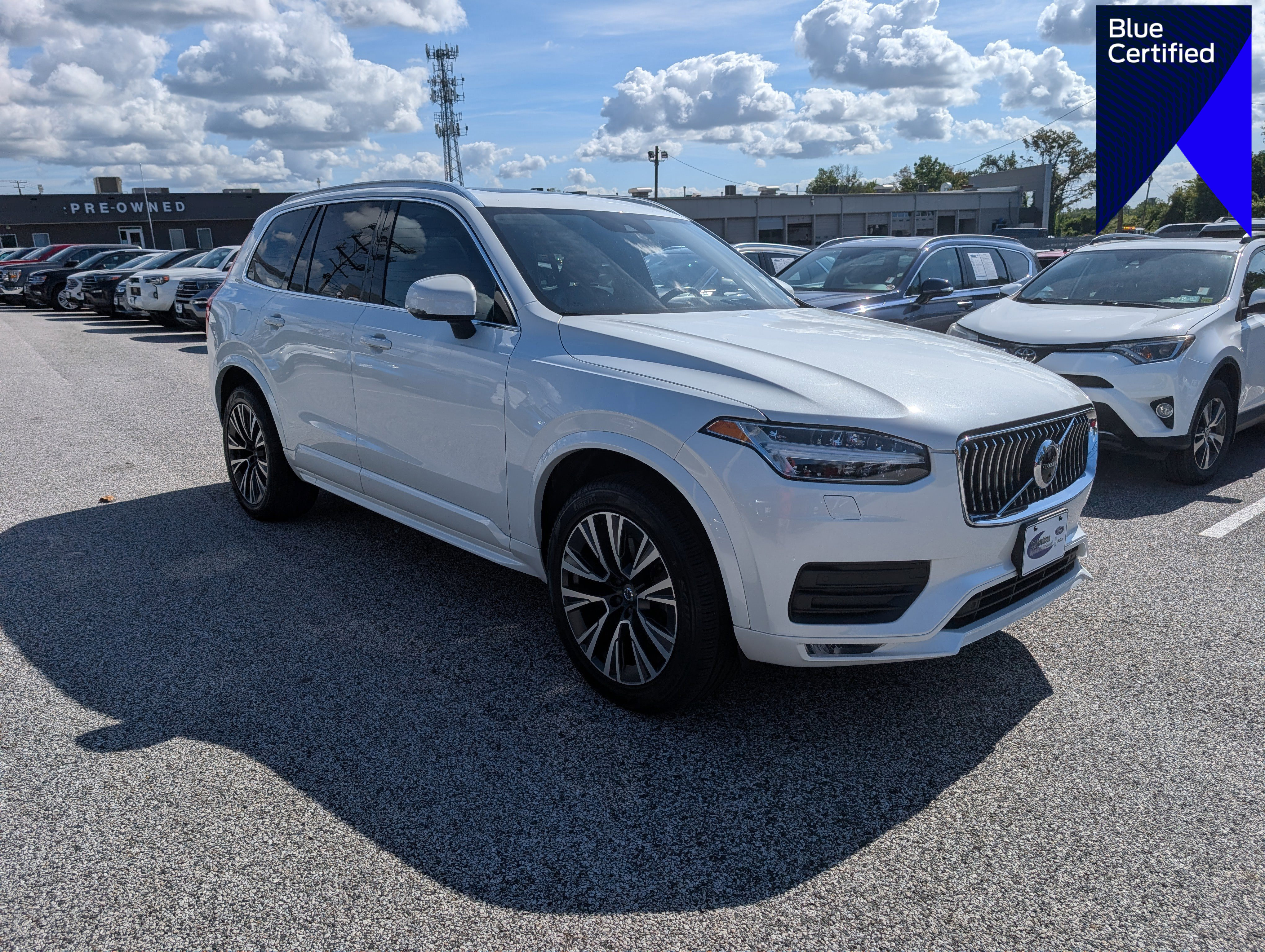 Used 2021 Volvo XC90 T6 Momentum w/ Advanced Package