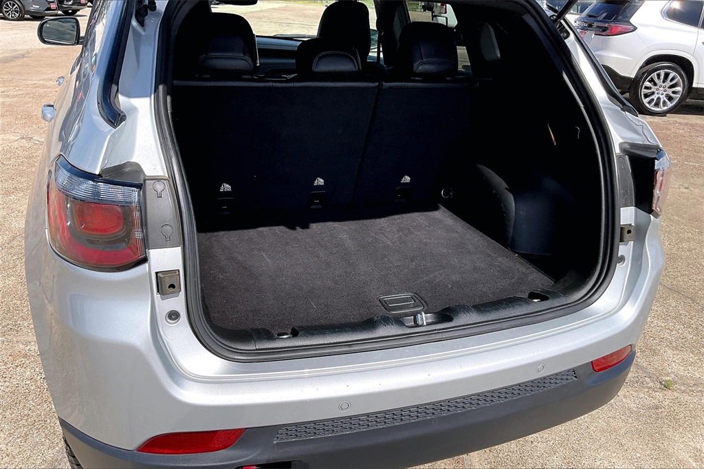 Used 2024 Jeep Compass Trailhawk image 37