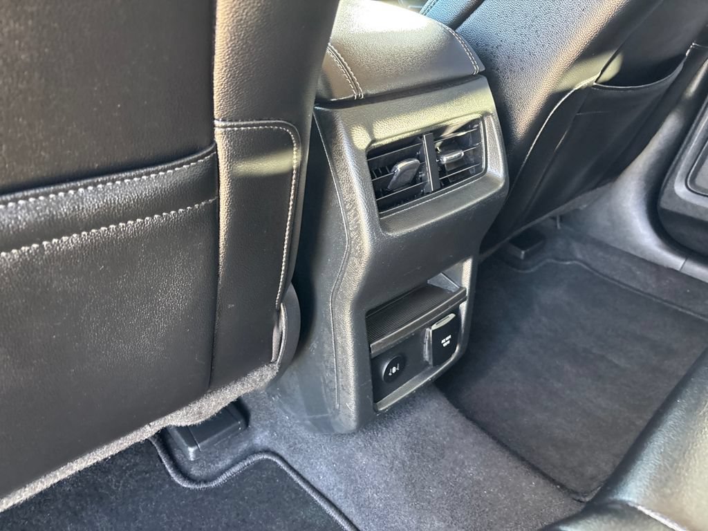 Certified 2024 Ford Edge Titanium AWD/4WD image 28