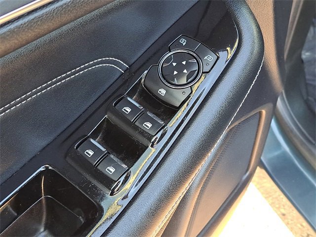 Certified 2019 Ford Edge Titanium image 19