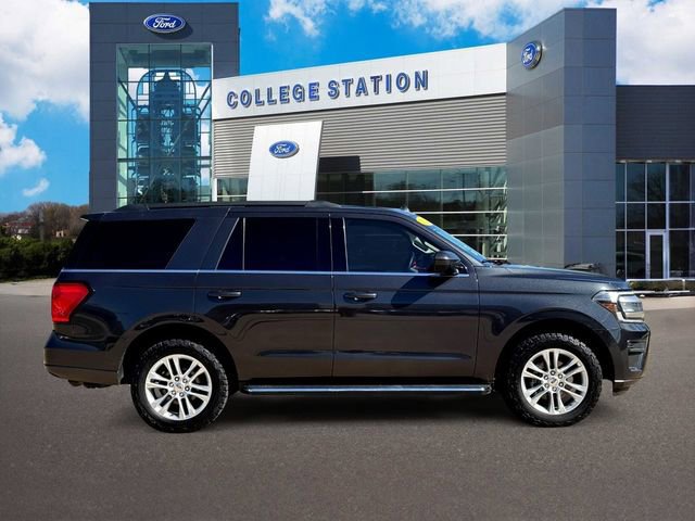 Certified 2022 Ford Expedition XLT AWD/4WD image 4