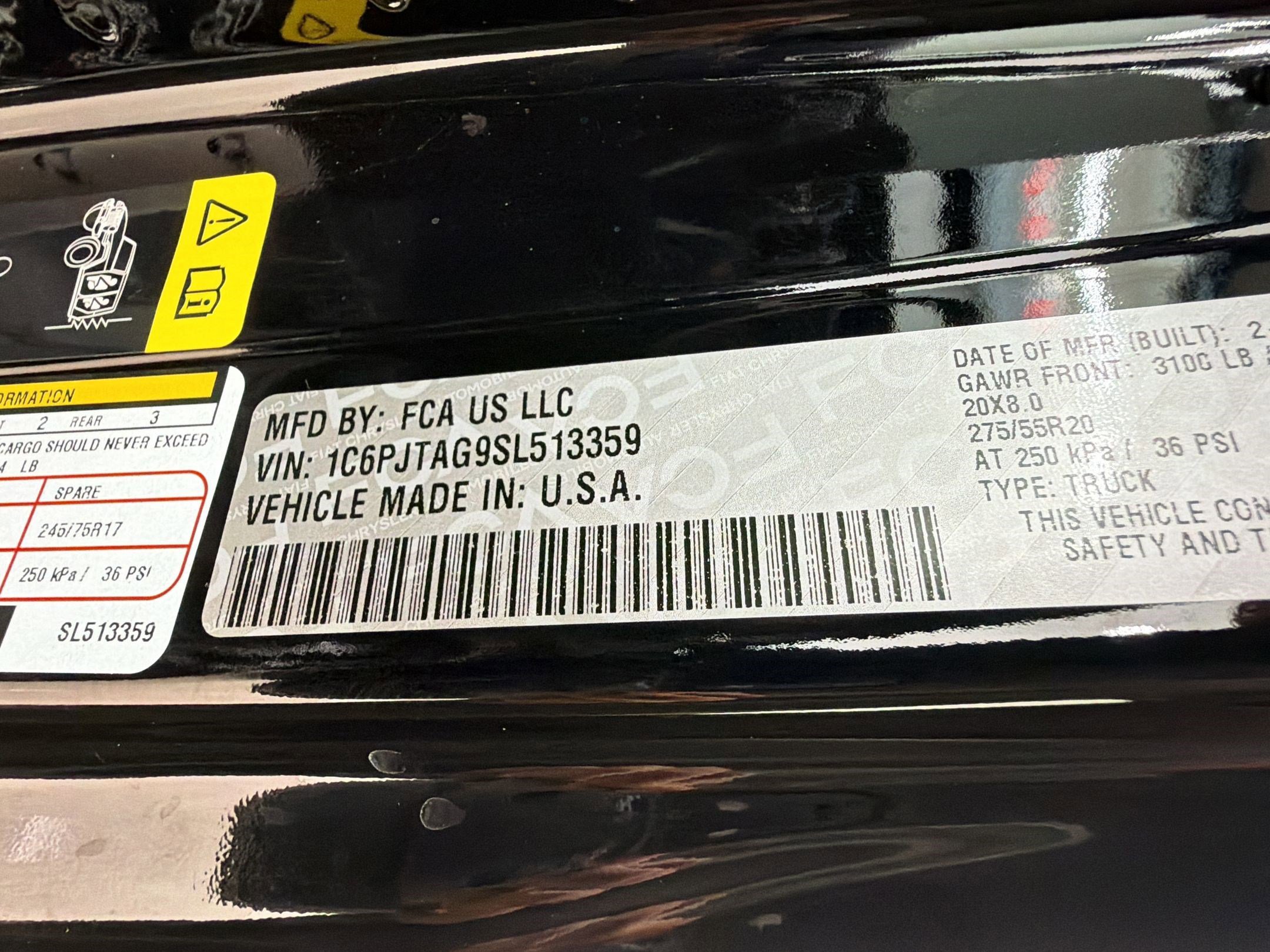 Used 2025 Jeep Gladiator Sport AWD/4WD image 19