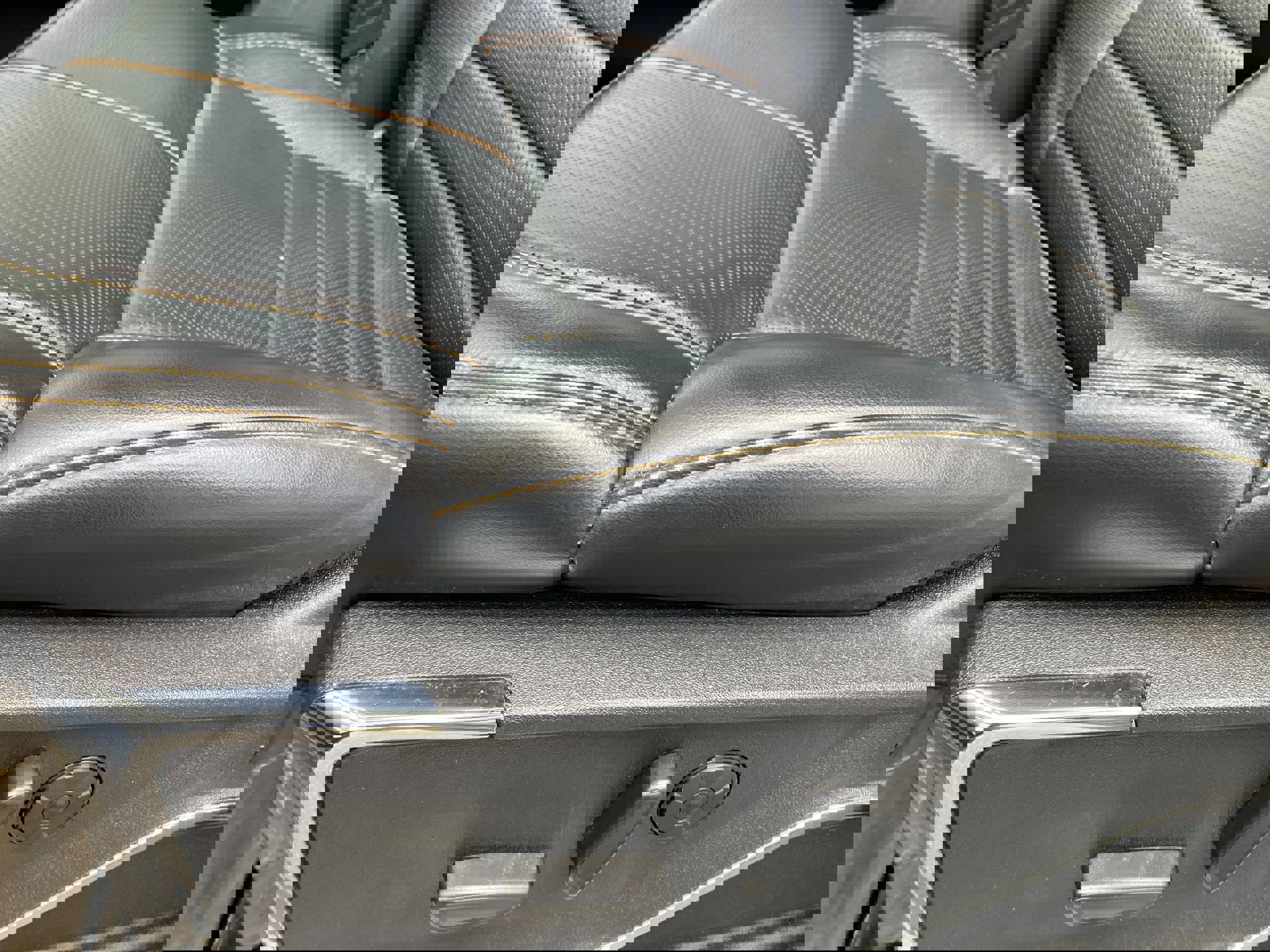 Certified 2024 Ford F350 Platinum w/ FX4 Off-Road Package image 12