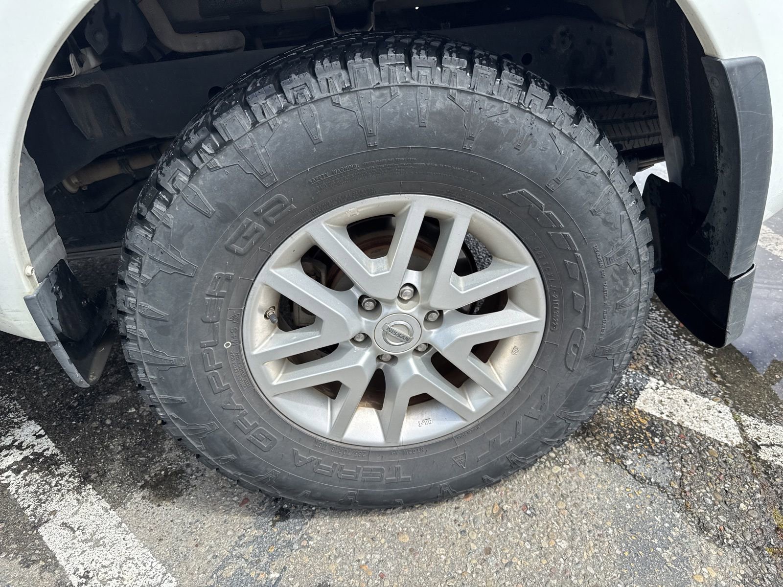 Used 2019 Nissan Frontier SV AWD/4WD image 17