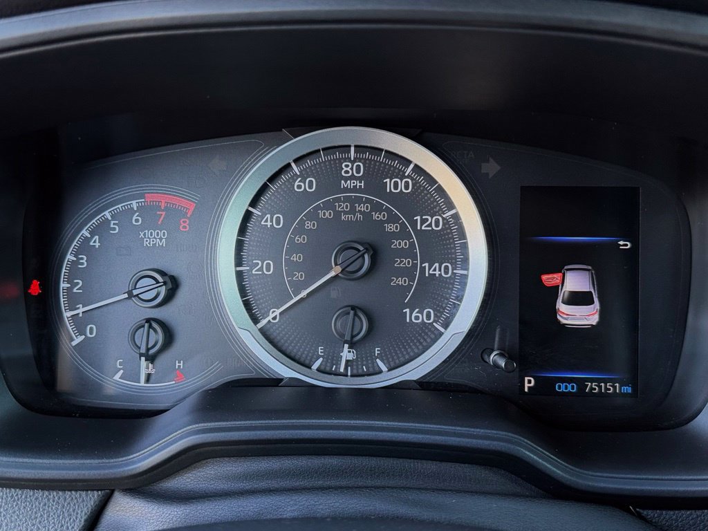 Used 2020 Toyota Corolla LE FWD image 18