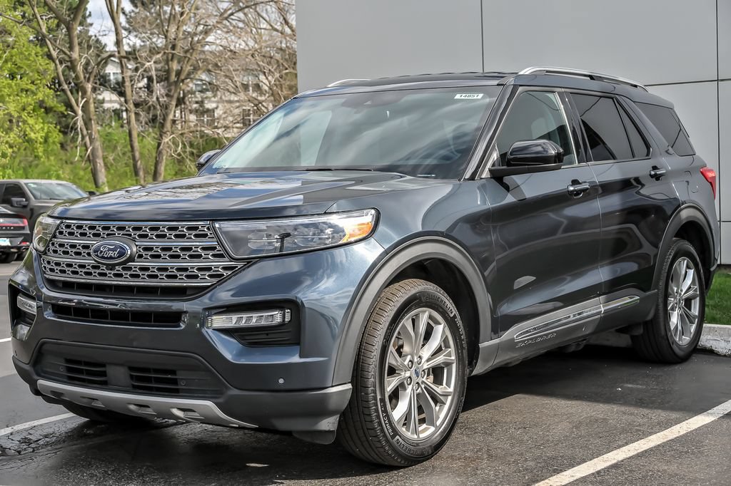 Certified 2023 Ford Explorer Limited AWD/4WD image 5