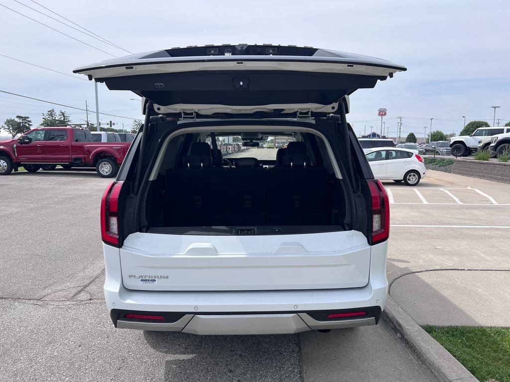 Certified 2025 Ford Expedition Platinum AWD/4WD image 15