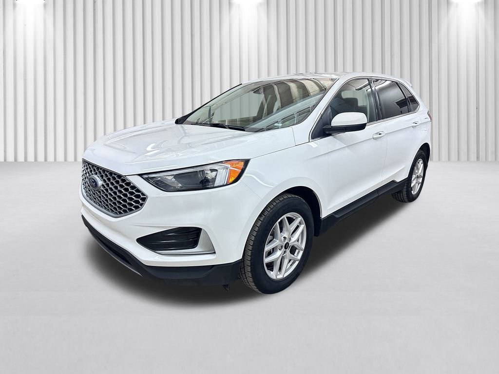 Certified 2024 Ford Edge SEL image 8