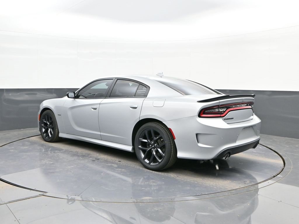 Used 2019 Dodge Charger R/T w/ Blacktop Package image 5