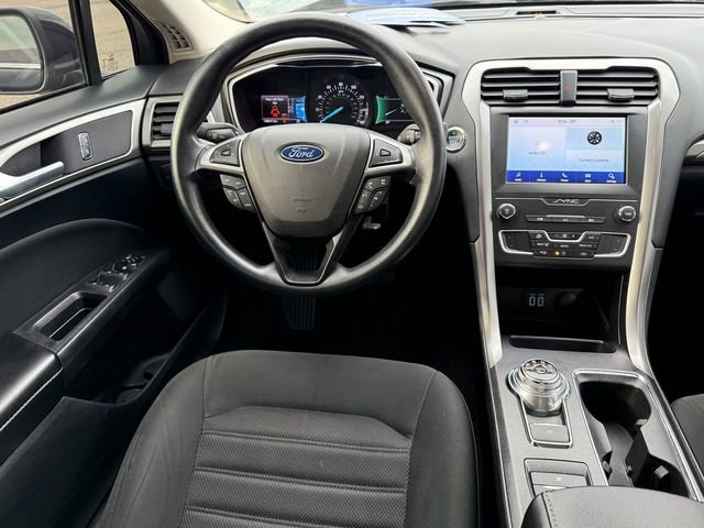 Certified 2020 Ford Fusion SE image 8