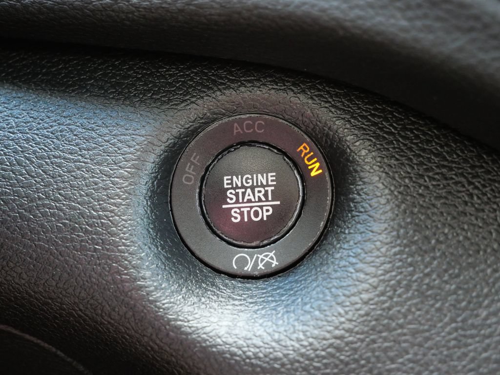 Used 2020 Jeep Cherokee Limited AWD/4WD image 26