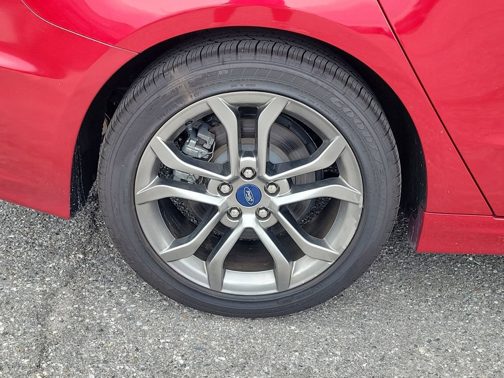 Certified 2020 Ford Fusion Titanium FWD image 6
