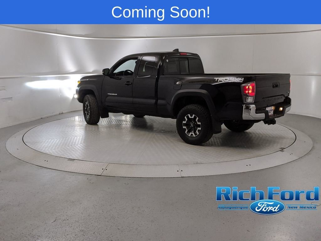 Used 2022 Toyota Tacoma TRD Off-Road image 4