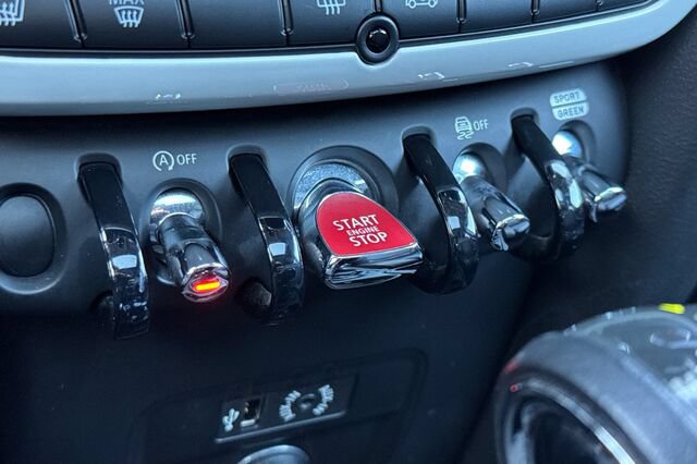 Used 2018 MINI Cooper Countryman S FWD image 22