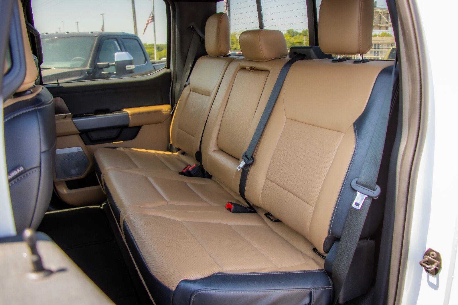 Certified 2023 Ford F250 Lariat w/ Chrome Package AWD/4WD image 7