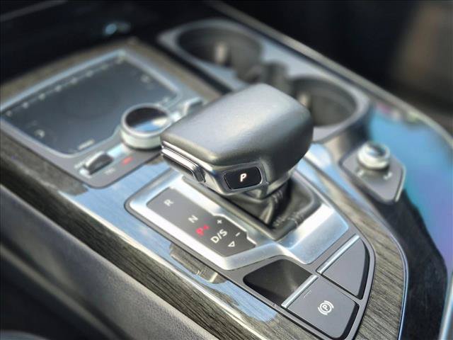 Used 2019 Audi Q7 3.0T Prestige AWD/4WD image 14