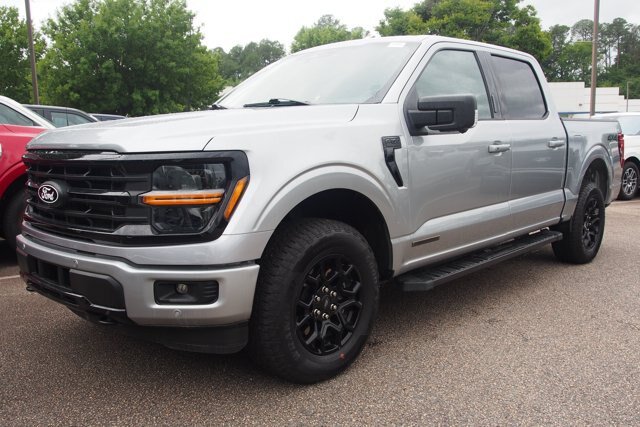 Certified 2024 Ford F150 XLT w/ Equipment Group 302A MID AWD/4WD image 3
