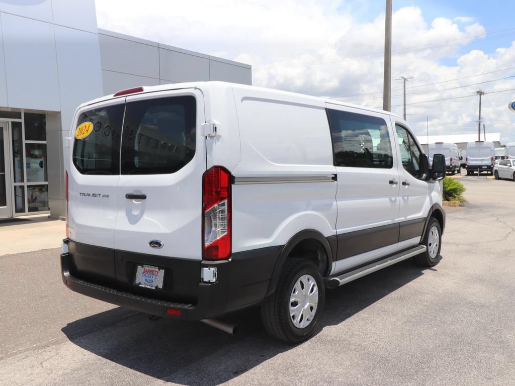 Certified 2024 Ford Transit 250 Low Roof w/ Exterior Upgrade Package RWD image 15